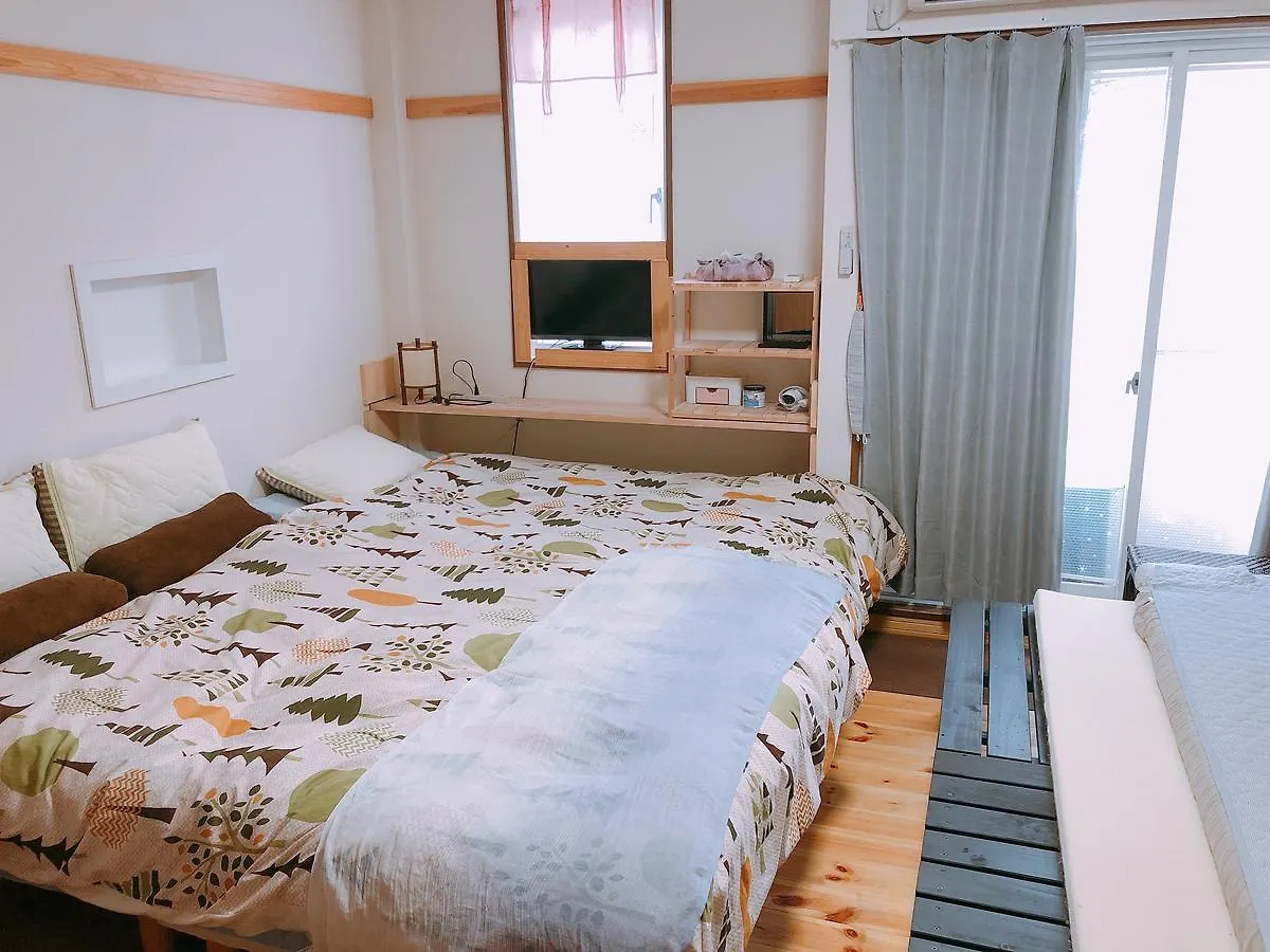 Ryokoheya Hankyukan Osaka 0*,  Japan